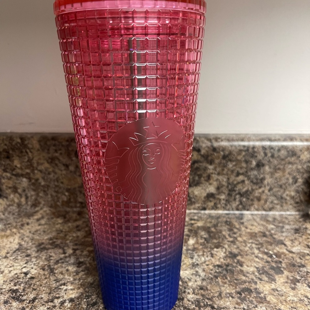 Starbuck gradient Watermelon tumbler